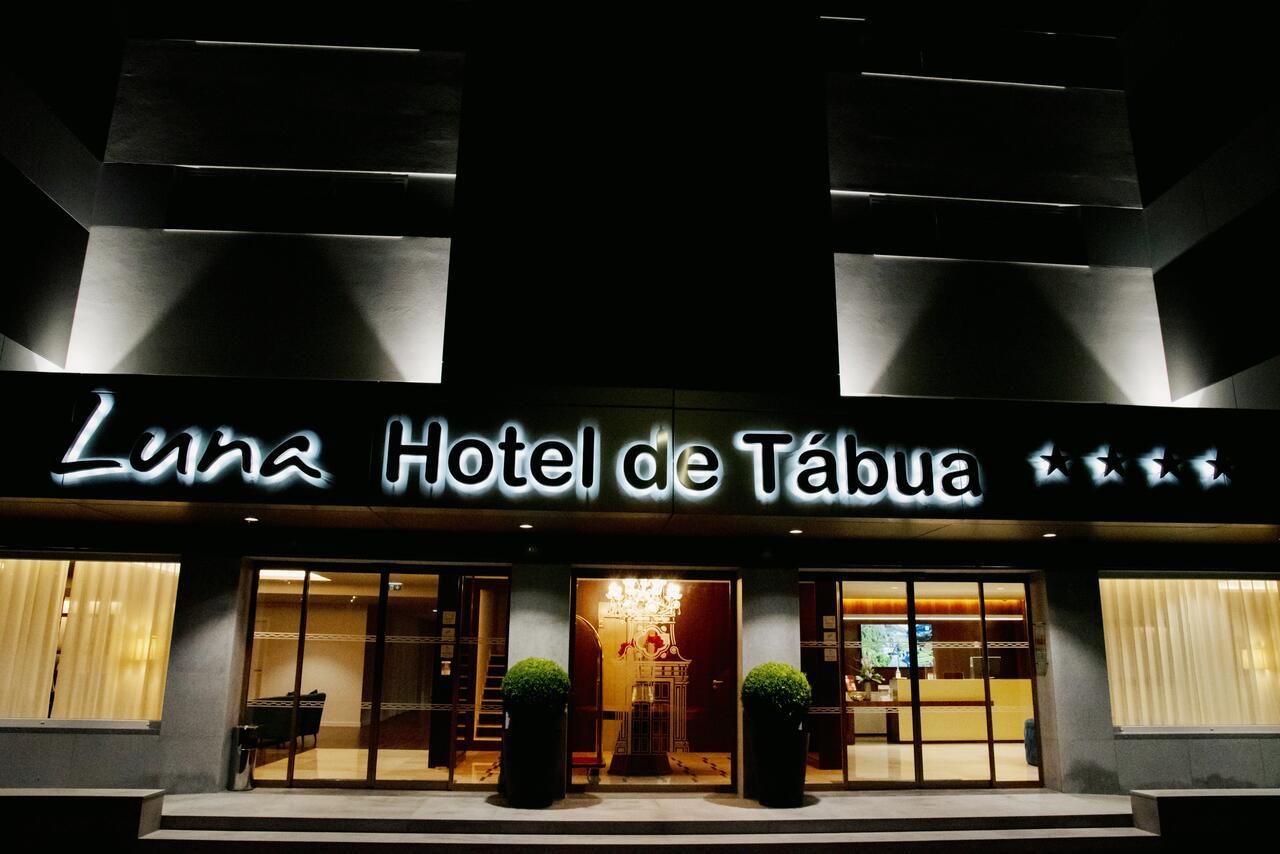 Luna Hotel de Tábua Exterior foto