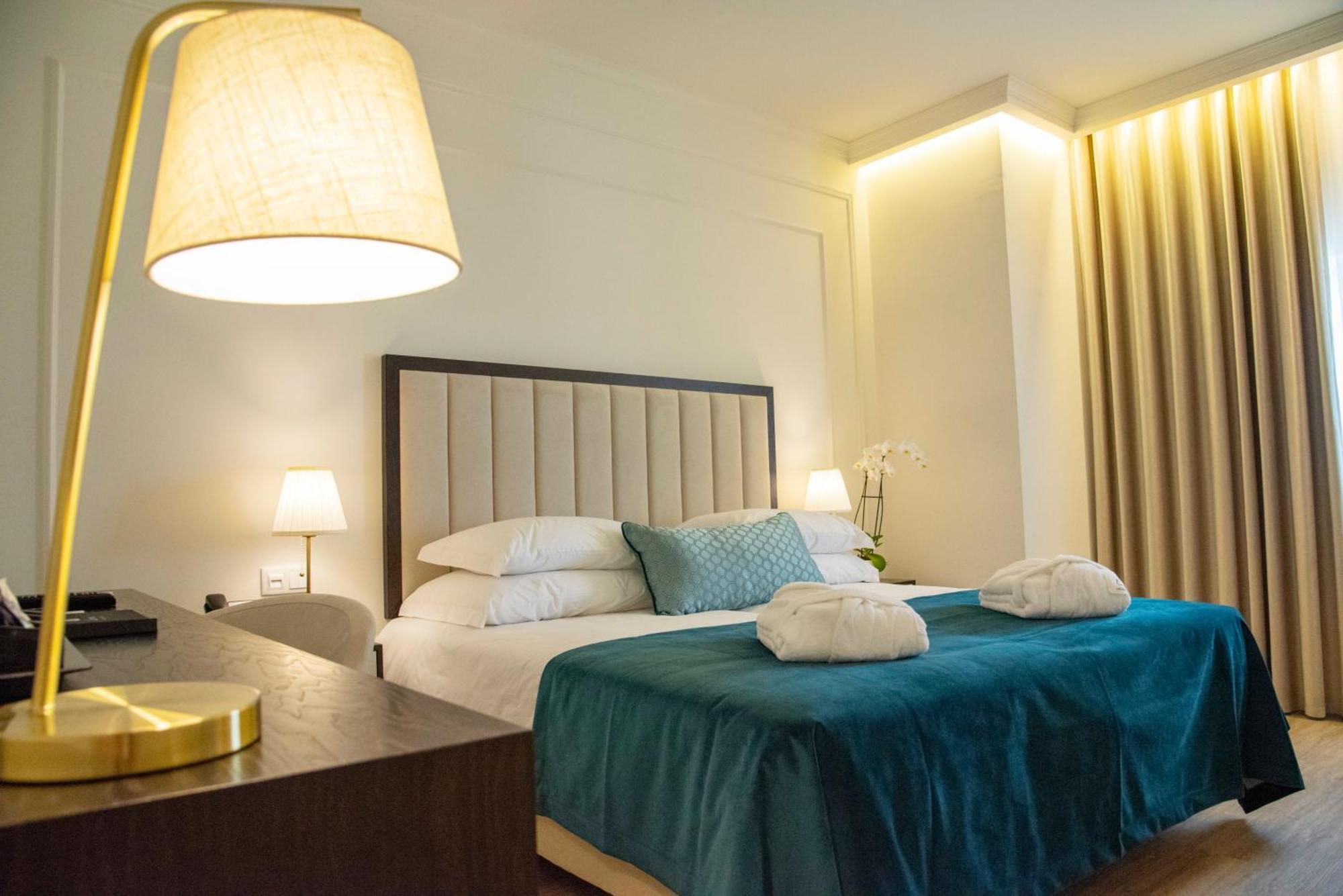 Luna Hotel de Tábua Habitación foto